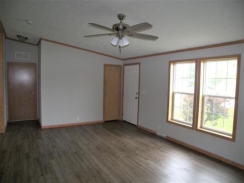 100 W Noah St, Claypool, IN 46510 photo 10
