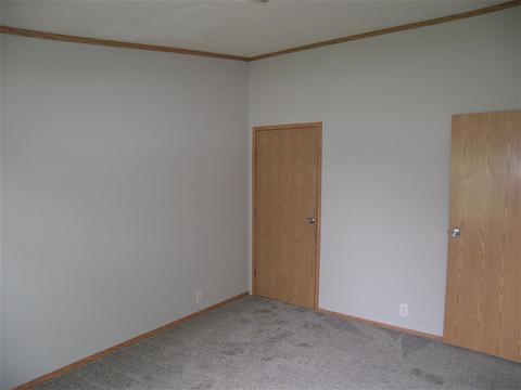 100 W Noah St, Claypool, IN 46510 photo 29