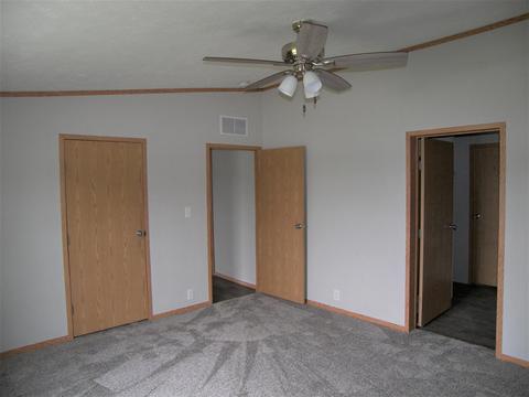 100 W Noah St, Claypool, IN 46510 photo 21