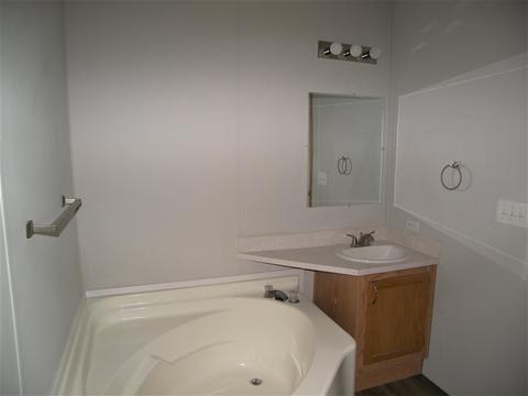 100 W Noah St, Claypool, IN 46510 photo 22