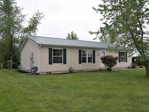 100 W Noah St, Claypool, IN 46510 photo 3