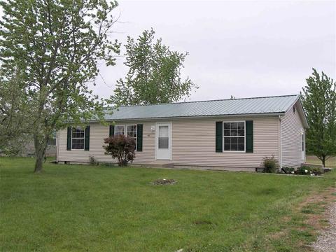 100 W Noah St, Claypool, IN 46510 photo 1