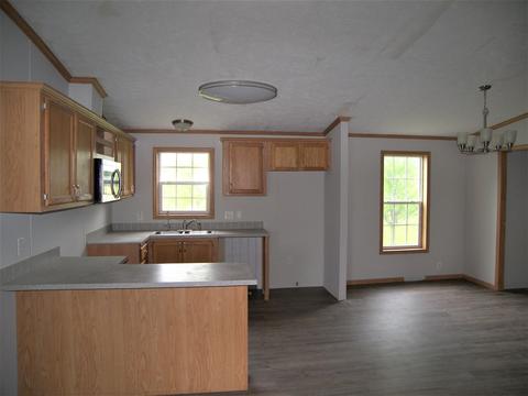 100 W Noah St, Claypool, IN 46510 photo 12
