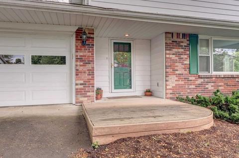 2111 E Meadow Bluff Ct, Bloomington, IN 47401 photo 6