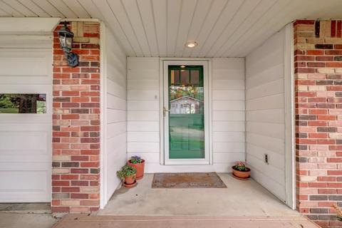 2111 E Meadow Bluff Ct, Bloomington, IN 47401 photo 7