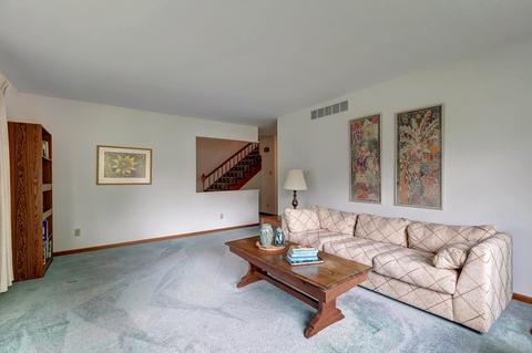 2111 E Meadow Bluff Ct, Bloomington, IN 47401 photo 13