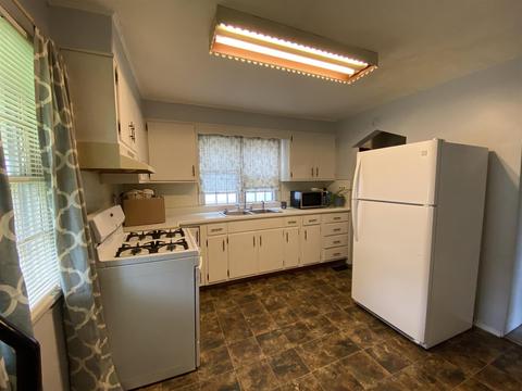 551 S 9th St, Mitchell, IN 47446 photo 10