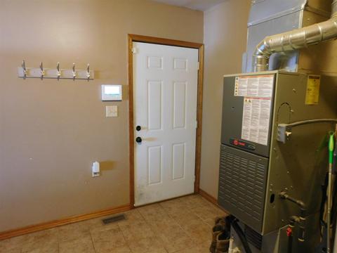 8967 E Hatchery Rd, Syracuse, IN 46567 photo 28