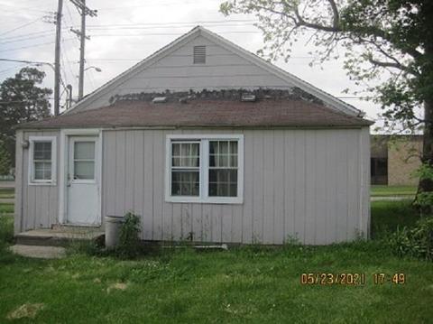 127 E Highland Ave, Dunkirk, IN 47336 photo 3