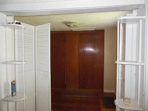209 E Green St, Butler, IN 46721 photo 4