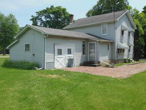 209 E Green St, Butler, IN 46721 photo 15