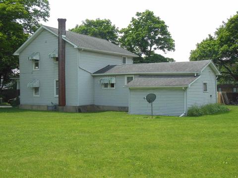 209 E Green St, Butler, IN 46721 photo 13