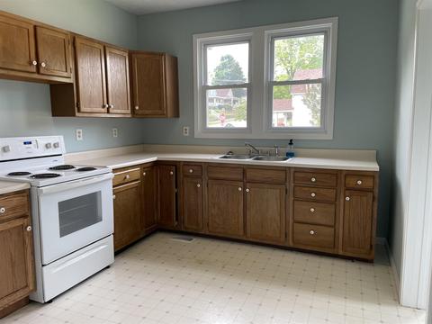 2204 I St, Bedford, IN 47421 photo 2
