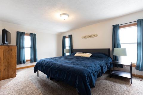 208 E North St, Bourbon, IN 46504 photo 13
