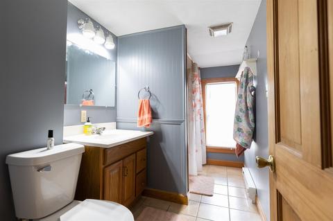 208 E North St, Bourbon, IN 46504 photo 14