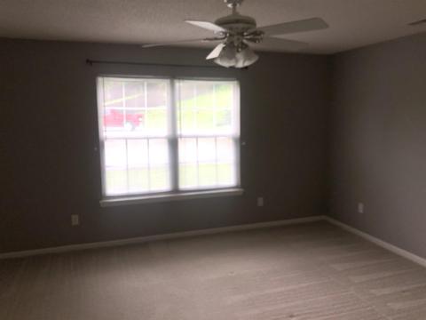558 S Cobblestone Ct, Bloomington, IN 47403 photo 11