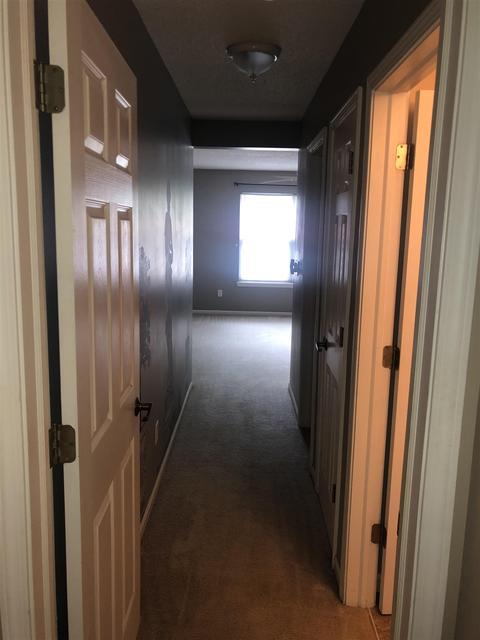 558 S Cobblestone Ct, Bloomington, IN 47403 photo 10
