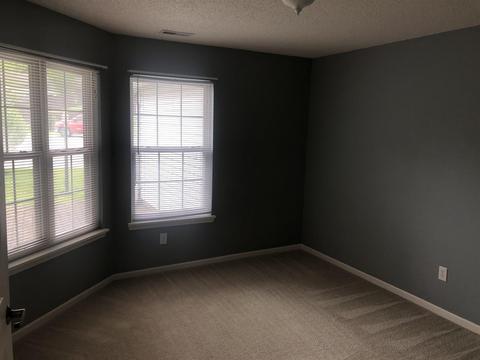 558 S Cobblestone Ct, Bloomington, IN 47403 photo 8