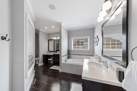 10130 Pemburry Dr, Granger, IN 46530 photo 17