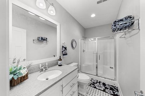 10130 Pemburry Dr, Granger, IN 46530 photo 32