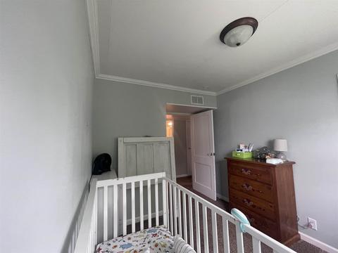 320 E Chippewa Ave, South Bend, IN 46614 photo 14