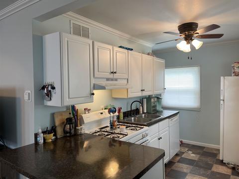 320 E Chippewa Ave, South Bend, IN 46614 photo 4