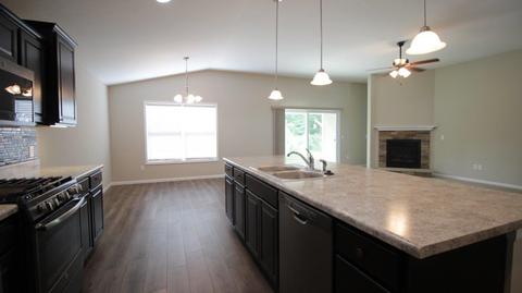2139 Caesar Trl, Fort Wayne, IN 46818 photo 6