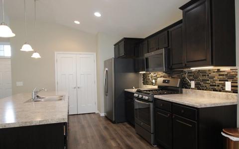 2139 Caesar Trl, Fort Wayne, IN 46818 photo 7