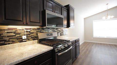 2139 Caesar Trl, Fort Wayne, IN 46818 photo 8