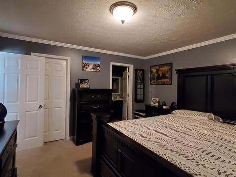 121 E Park Rd, Washington, IN 47501 photo 9