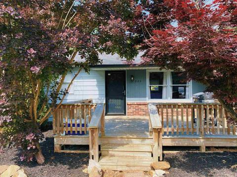 225 Mitchell St, Bedford, IN 47421 photo 2