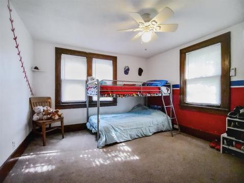 214 E 18th St, Auburn, IN 46706 photo 17