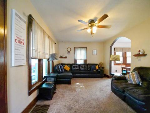 214 E 18th St, Auburn, IN 46706 photo 7