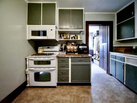 214 E 18th St, Auburn, IN 46706 photo 10