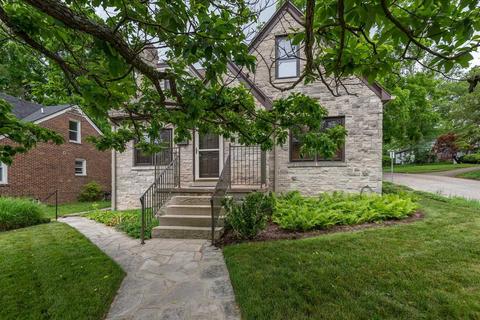 1302 E 2nd St, Bloomington, IN 47401 photo 3