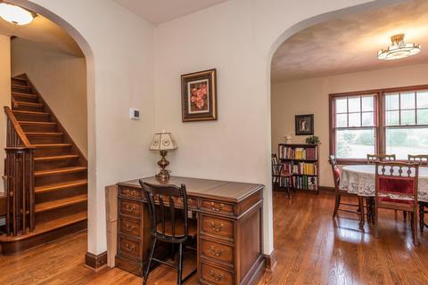 1302 E 2nd St, Bloomington, IN 47401 photo 11