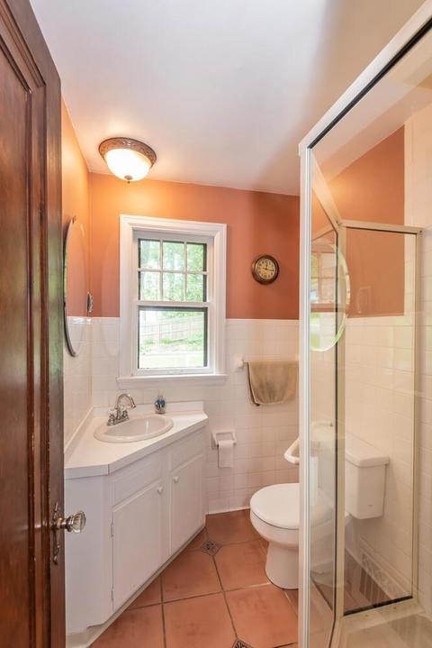 1302 E 2nd St, Bloomington, IN 47401 photo 18