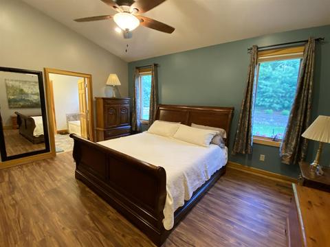 4584 E Falls Creek Dr, Bloomington, IN 47401 photo 16
