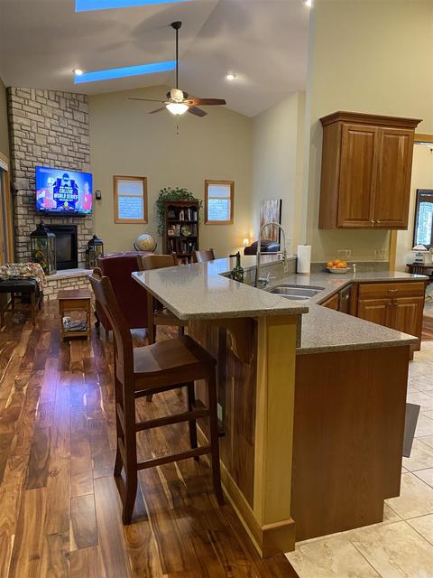 4584 E Falls Creek Dr, Bloomington, IN 47401 photo 15