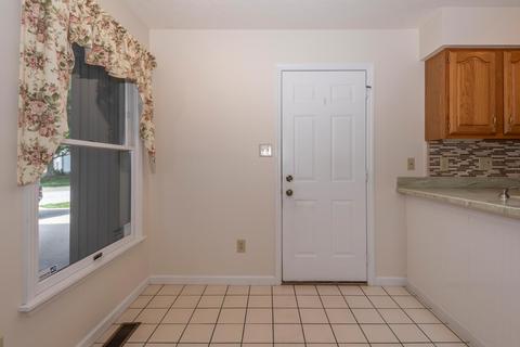 1015 E Sherbrooke Dr, Bloomington, IN 47401 photo 11