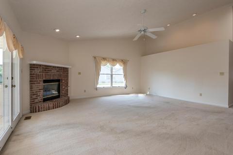 1015 E Sherbrooke Dr, Bloomington, IN 47401 photo 15