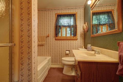 923 E 1st St, Auburn, IN 46706 photo 13