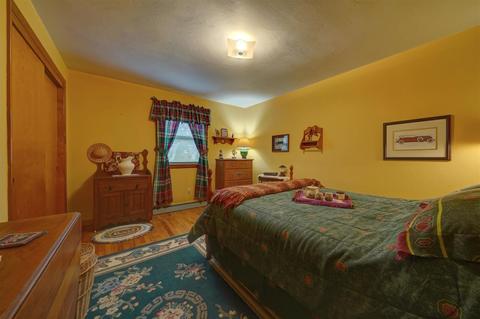 923 E 1st St, Auburn, IN 46706 photo 15