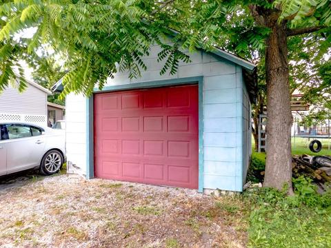 224 E Central Ave, Bluffton, IN 46714 photo 5