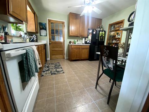 121 Mt Pleasant Rd, Bedford, IN 47421 photo 5