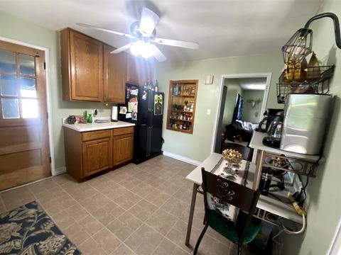 121 Mt Pleasant Rd, Bedford, IN 47421 photo 4