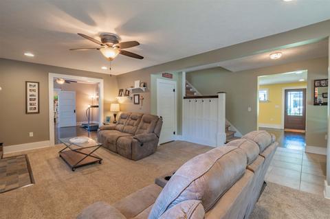 259 E Hill St, Wabash, IN 46992 photo 7