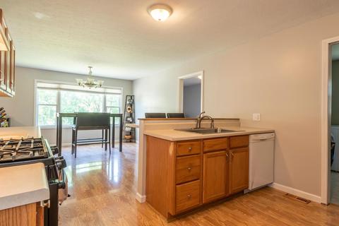 1274 E Marigold Dr, Bloomington, IN 47401 photo 8