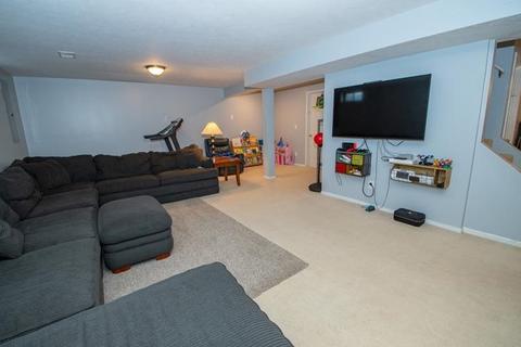52099 Windermere Dr, Granger, IN 46530 photo 25