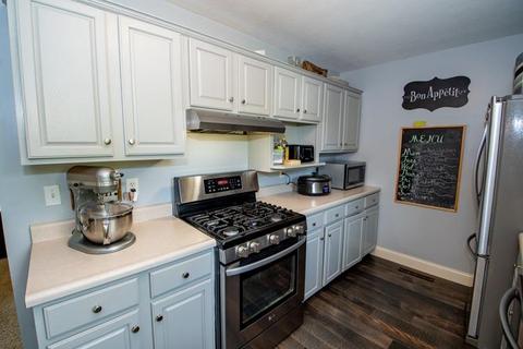 52099 Windermere Dr, Granger, IN 46530 photo 9